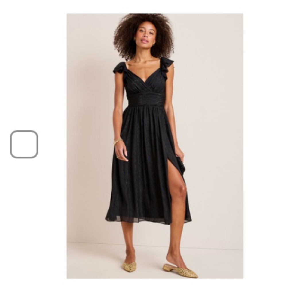 Francesca's Collections Shimmering Black Dress